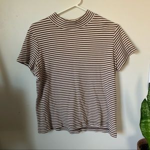 Brown, tan, and white mock turtleneck vintage tee